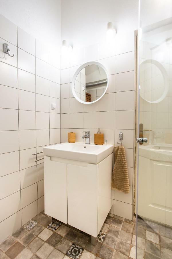 Arcade Apartment Sibiu Buitenkant foto